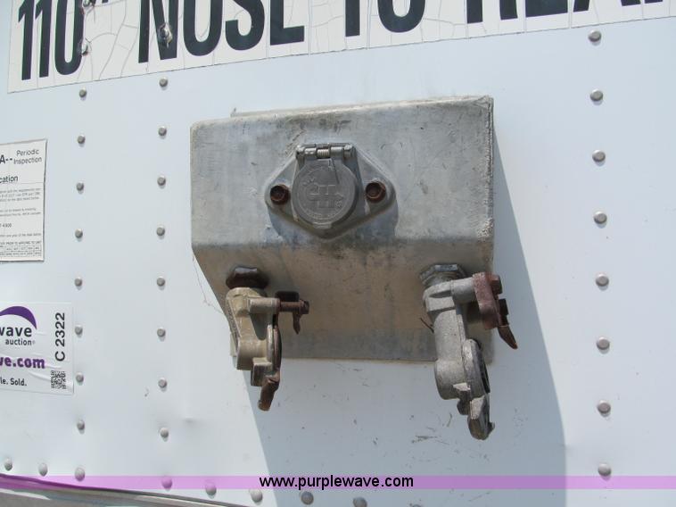 image for item C2322 1993 Pine 48' dry van trailer