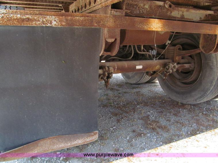 image for item C2366 1988 Theurer 48' dry van trailer