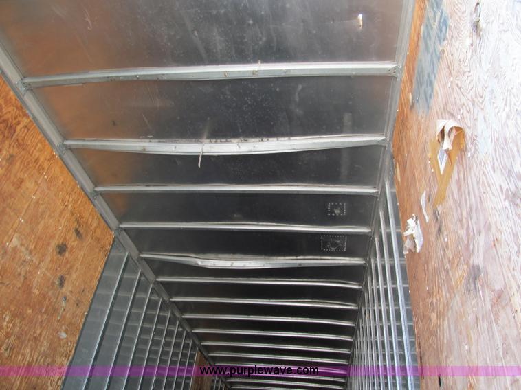 image for item C2367 1991 Pine 48' dry van trailer