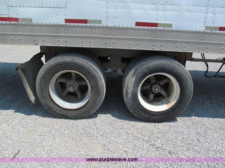 image for item C2368 1989 Theurer dry van trailer