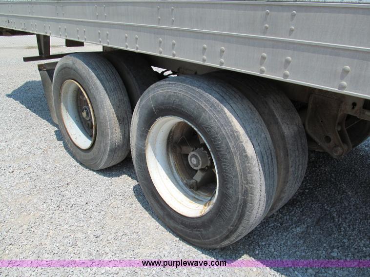 image for item C2368 1989 Theurer dry van trailer