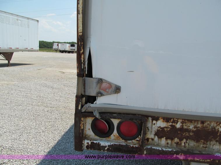 image for item C2368 1989 Theurer dry van trailer