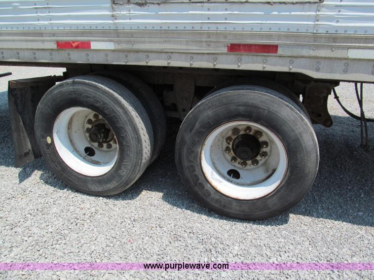 image for item C2369 1986 Trailmobile 48' dry van trailer