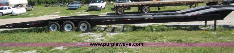 image for item D2021 2000 Childer 54' car hauler trailer