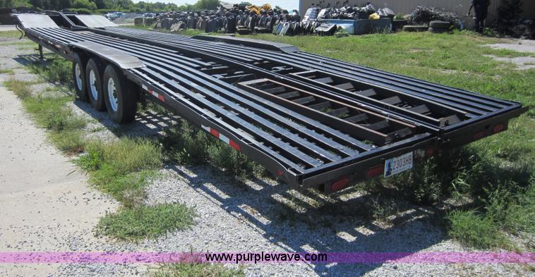image for item D2021 2000 Childer 54' car hauler trailer