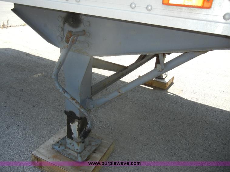 image for item D4146 2005 Great Dane 53' reefer trailer