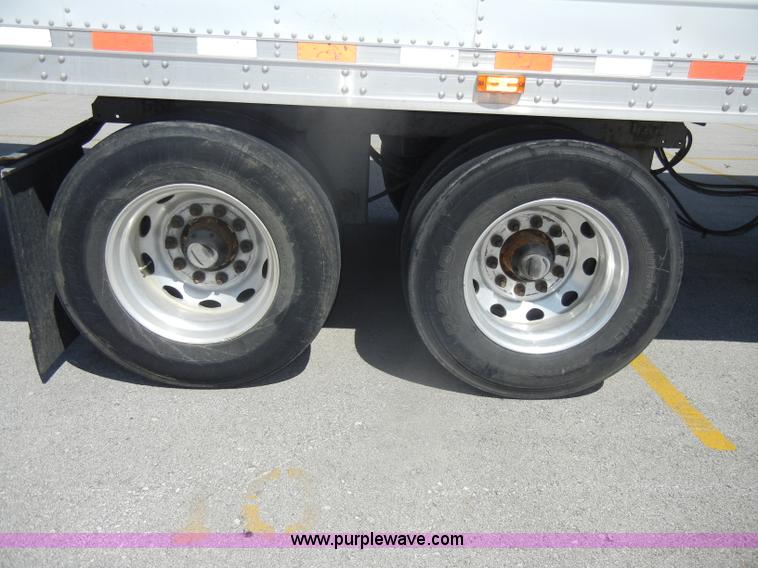image for item D4146 2005 Great Dane 53' reefer trailer