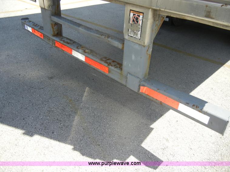 image for item D4146 2005 Great Dane 53' reefer trailer