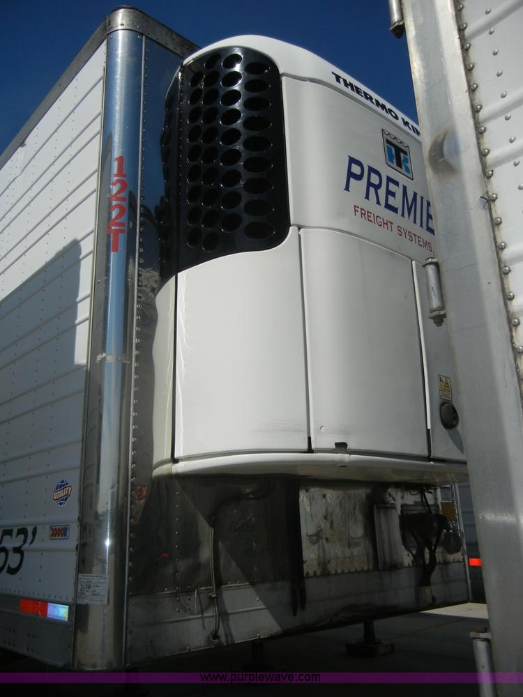 image for item D4149 2004 Utility 53' reefer trailer