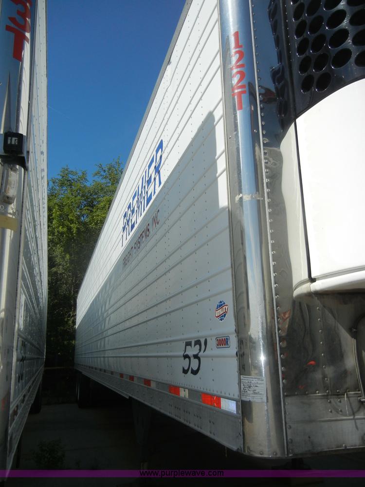 image for item D4149 2004 Utility 53' reefer trailer
