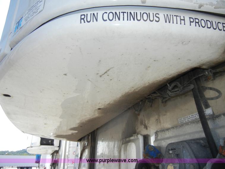 image for item D4149 2004 Utility 53' reefer trailer