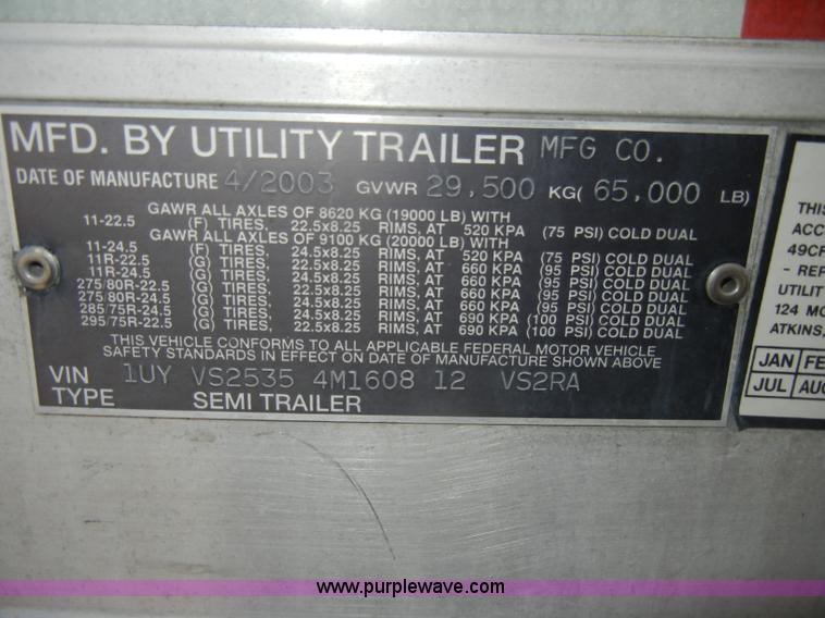 image for item D4149 2004 Utility 53' reefer trailer