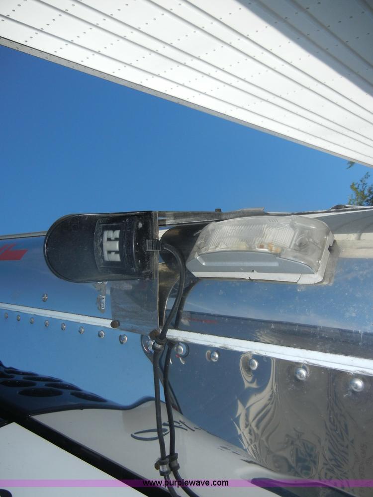 image for item D4149 2004 Utility 53' reefer trailer