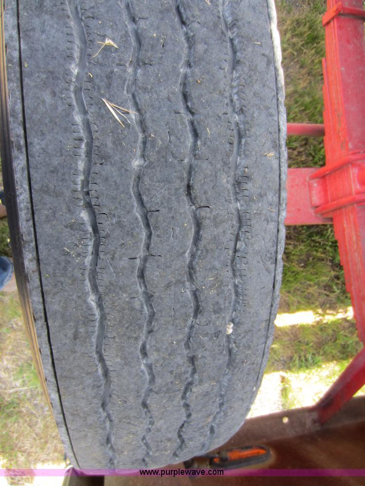 image for item D5574 1974 Peterbilt 359 semi truck