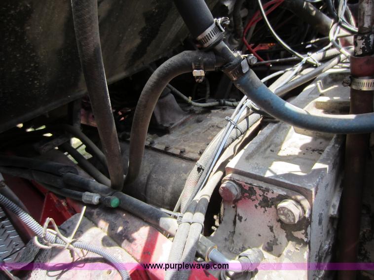 image for item D5574 1974 Peterbilt 359 semi truck