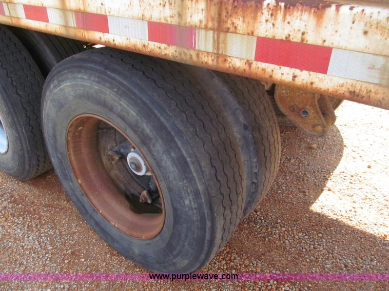 image for item F4525 1993 Clement Refuse Blade 40' tandem axle trailer