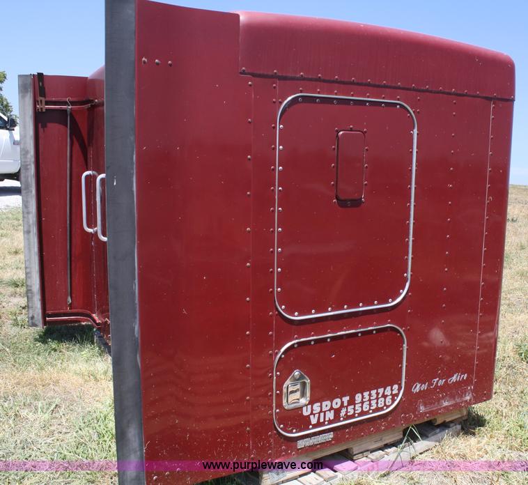 image for item K9801 56" truck sleeper