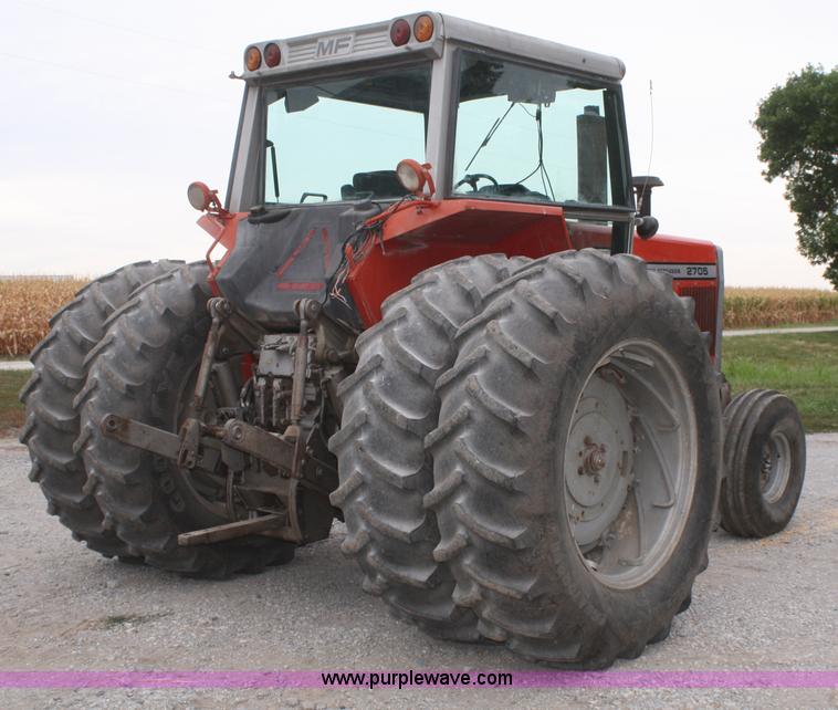 image for item B6928 1981 Massey-Ferguson 2705 tractor