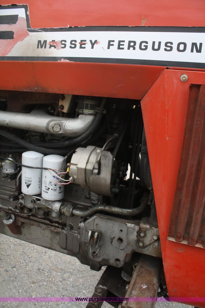 image for item B6928 1981 Massey-Ferguson 2705 tractor