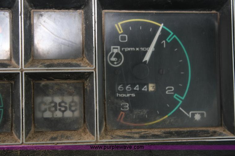 image for item B6929 1979 Case 2290 tractor