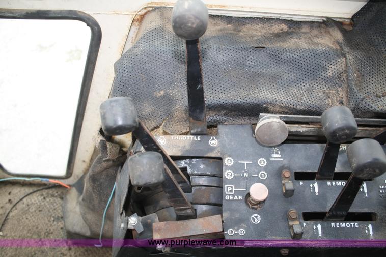 image for item B6929 1979 Case 2290 tractor