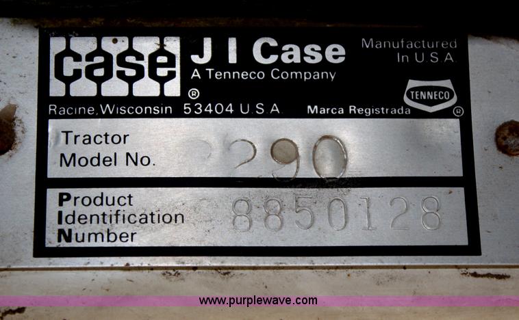 image for item B6929 1979 Case 2290 tractor