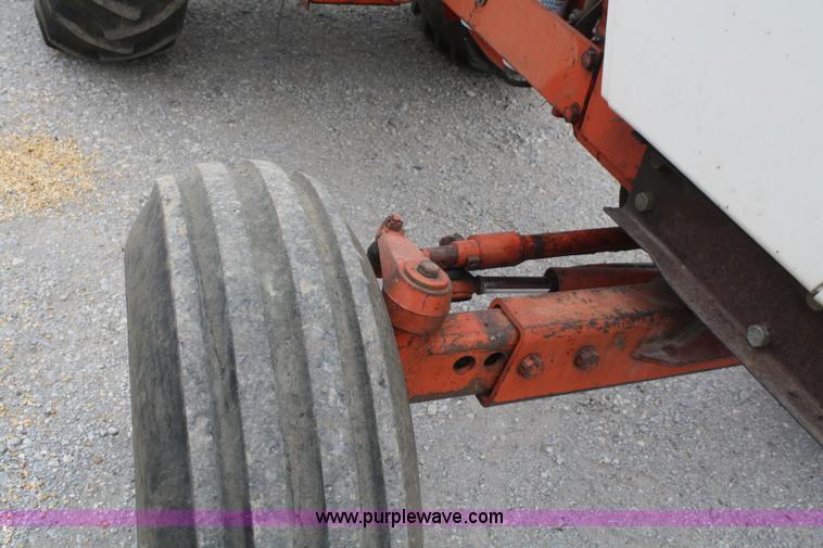 image for item B6929 1979 Case 2290 tractor