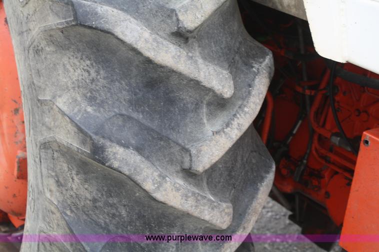 image for item B6929 1979 Case 2290 tractor