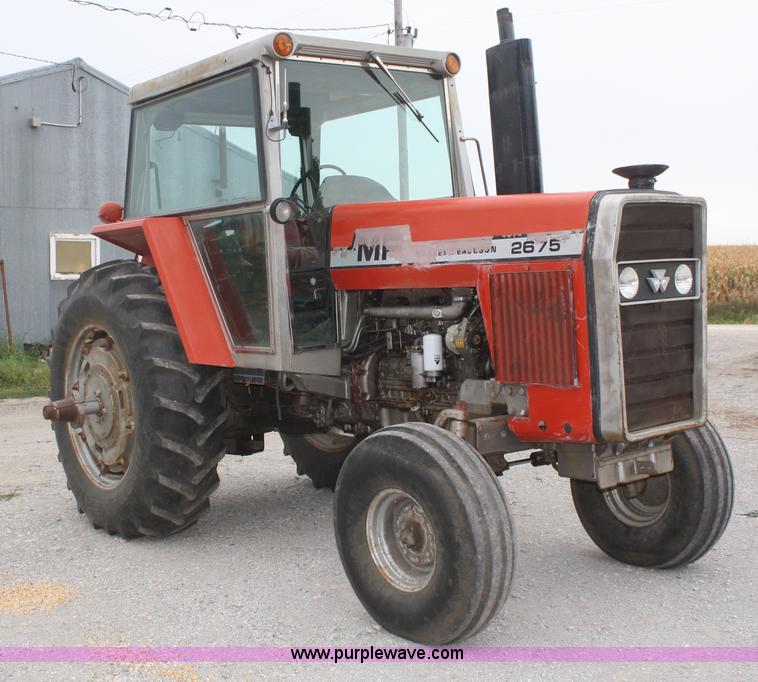 image for item B6930 1978 Massey-Ferguson 2675 tractor