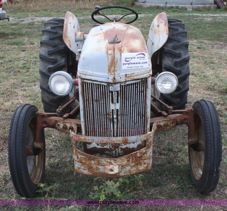 image for item D4321 1947 Ford 8N tractor