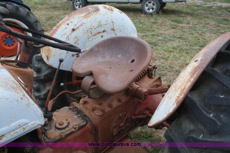 image for item D4321 1947 Ford 8N tractor