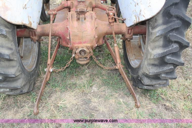 image for item D4321 1947 Ford 8N tractor
