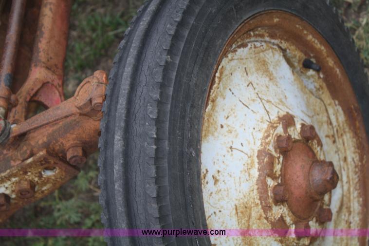 image for item D4321 1947 Ford 8N tractor