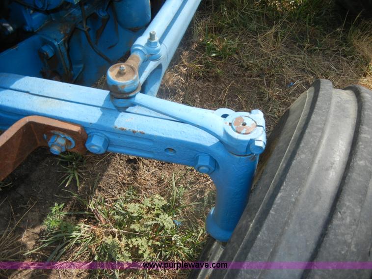 image for item D4322 1958 Fordson Dextra tractor