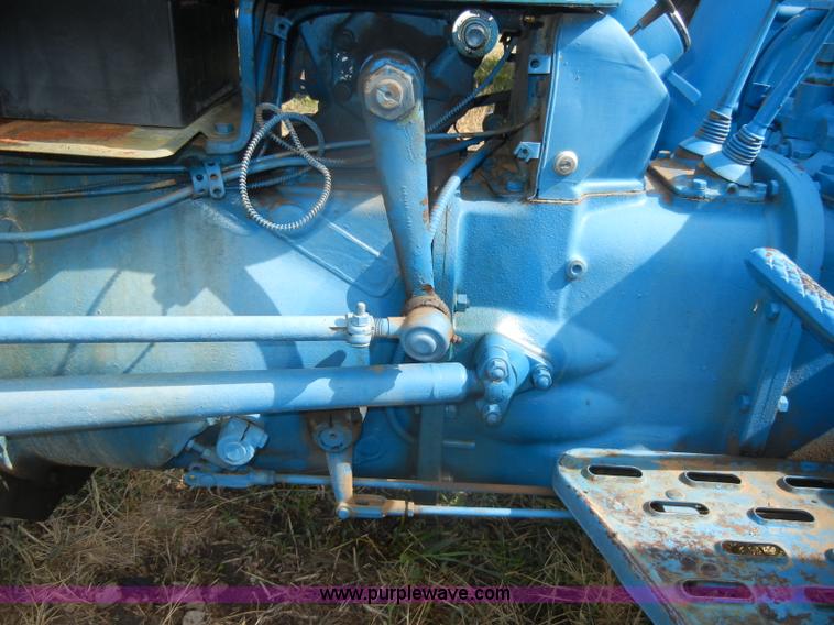 image for item D4322 1958 Fordson Dextra tractor