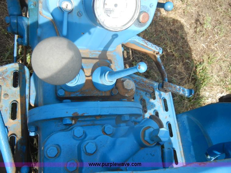 image for item D4322 1958 Fordson Dextra tractor