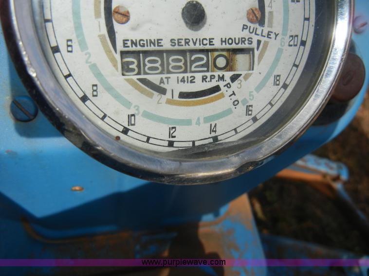 image for item D4322 1958 Fordson Dextra tractor