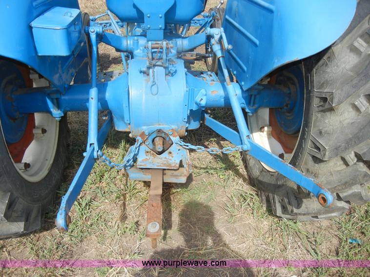 image for item D4322 1958 Fordson Dextra tractor