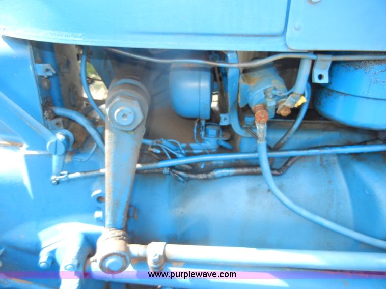 image for item D4322 1958 Fordson Dextra tractor