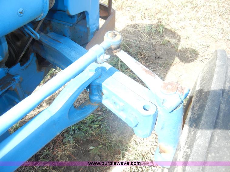 image for item D4322 1958 Fordson Dextra tractor