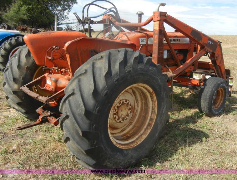 image for item D4323 Allis-Chalmers D17 tractor