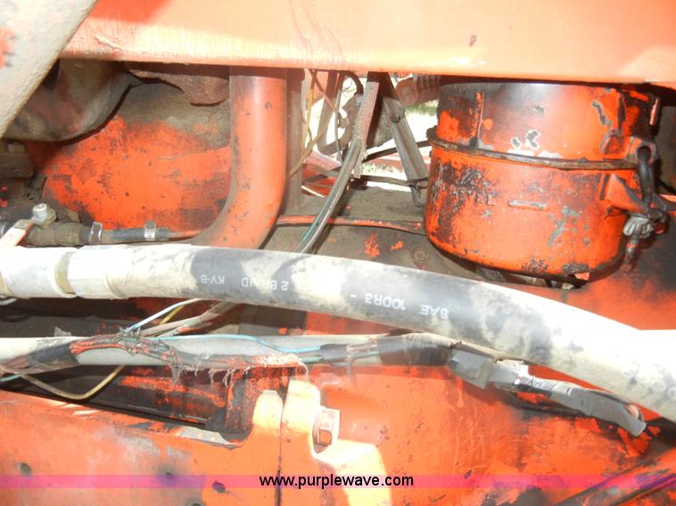 image for item D4323 Allis-Chalmers D17 tractor