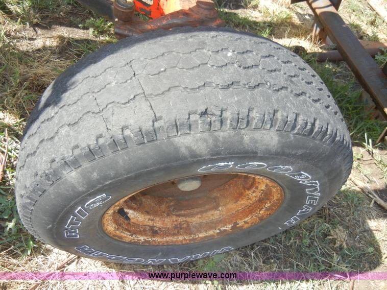image for item D4323 Allis-Chalmers D17 tractor