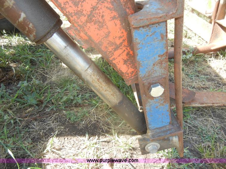 image for item D4323 Allis-Chalmers D17 tractor