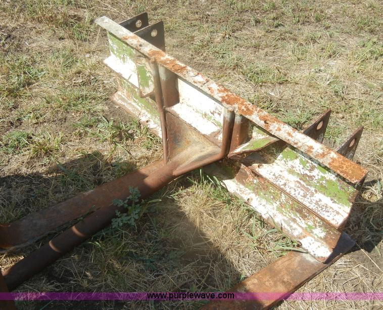 image for item D4323 Allis-Chalmers D17 tractor