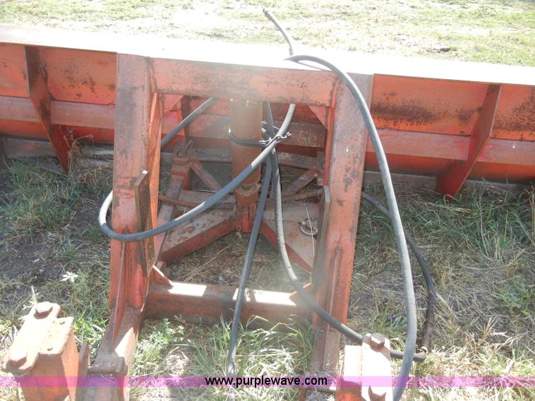 image for item D4324 Hydraulic dozer blade