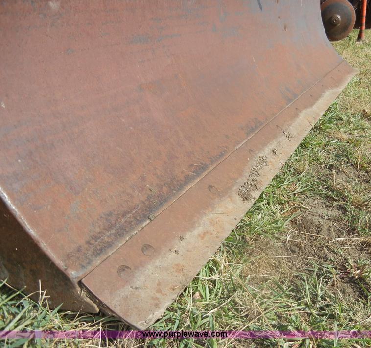 image for item D4324 Hydraulic dozer blade