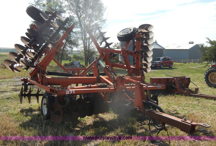 image for item D4325 White Farm 10' batwing disk