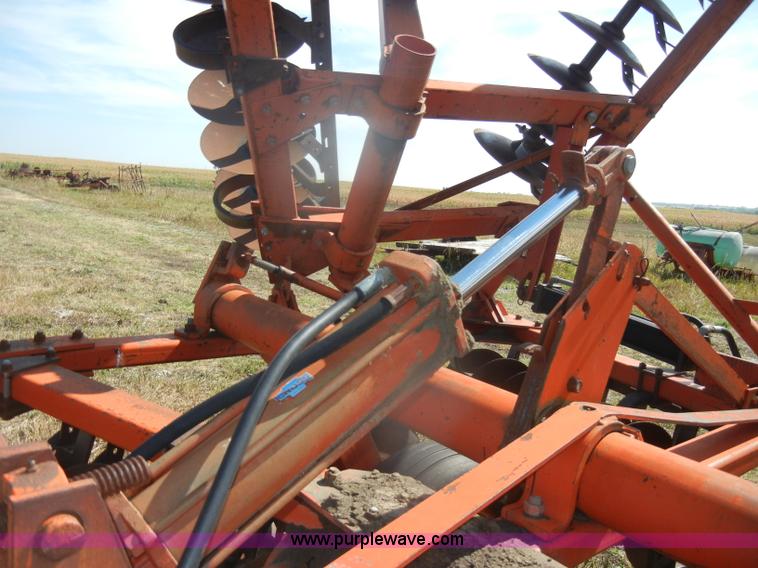 image for item D4325 White Farm 10' batwing disk