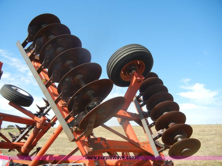 image for item D4325 White Farm 10' batwing disk